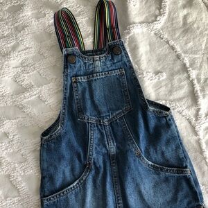 VGUC Gap jean dress w/ rainbow overall straps and two front pockets